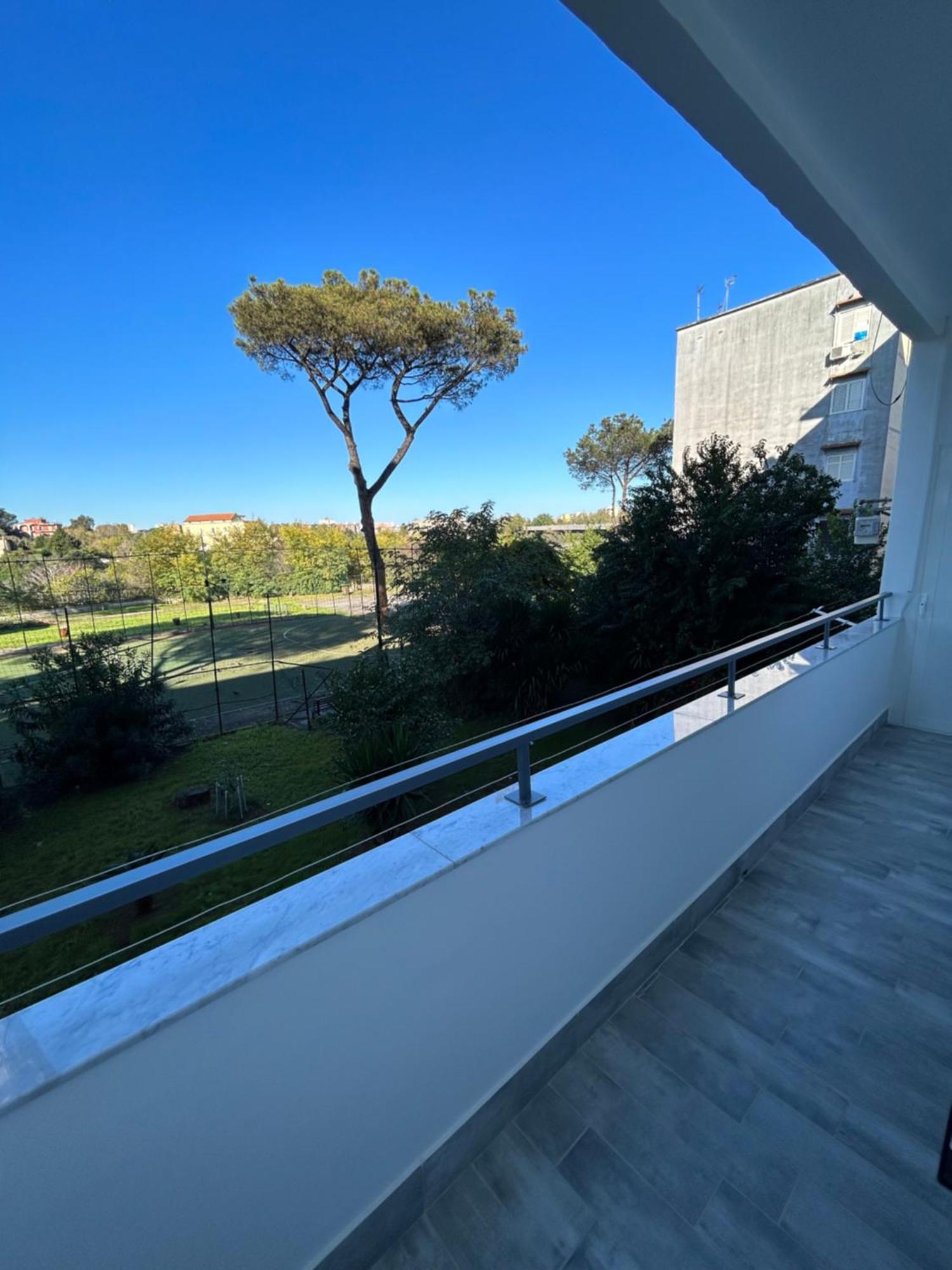 Skycity 2 B&B Νάπολη Εξωτερικό φωτογραφία