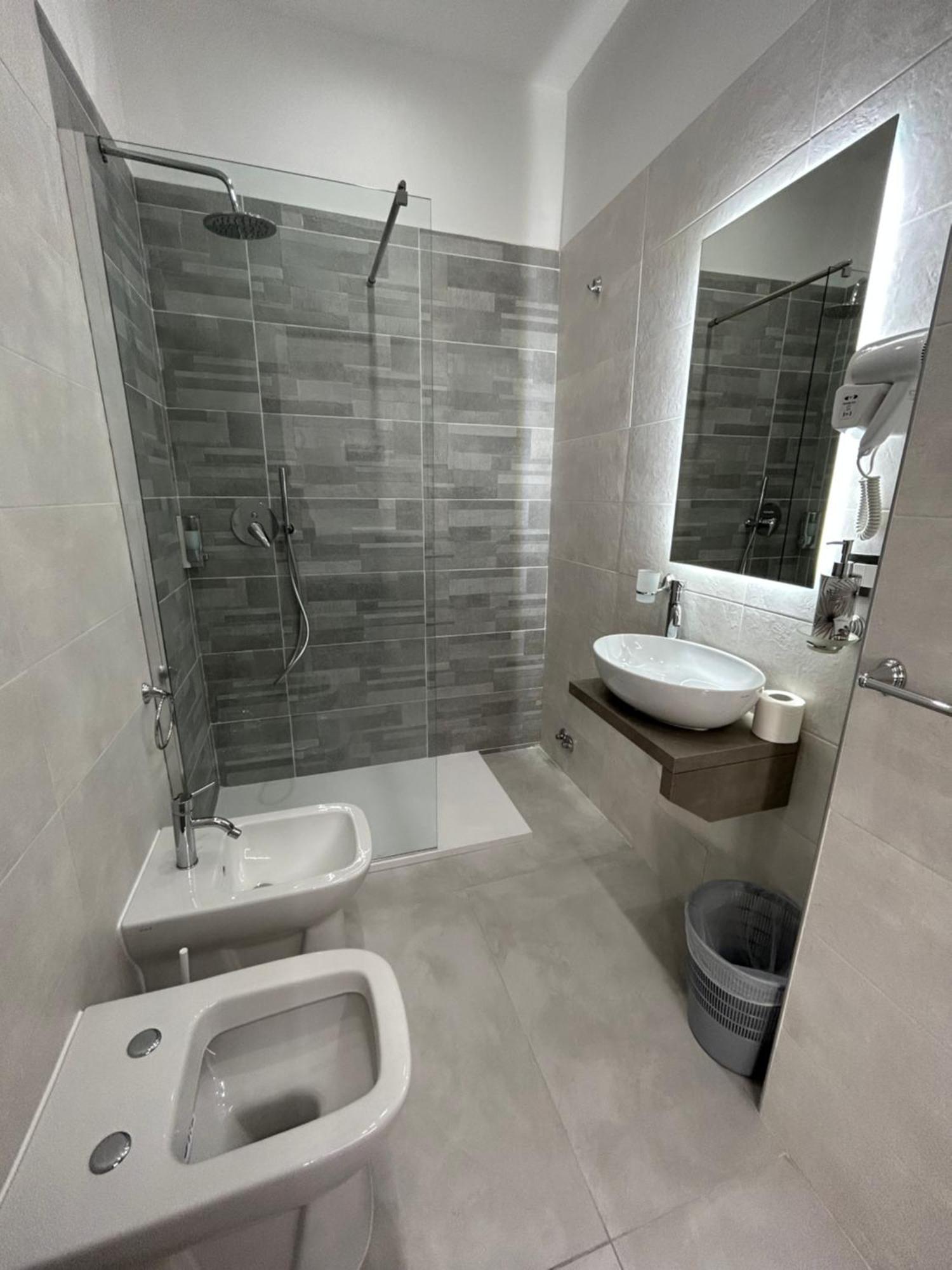 Skycity 2 B&B Νάπολη Εξωτερικό φωτογραφία